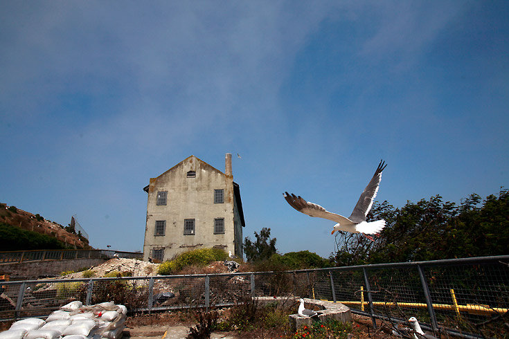 2009/08/strcdn-alcatraz-9-fitin-735-490