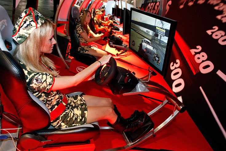 2009/08/strcdn-gamescom-4-fitin-735-490