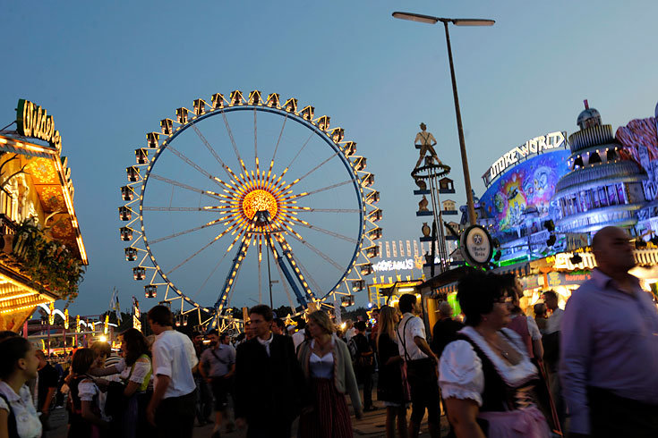 2009/09/strcdn-oktoberfest-2009-21-maxsize-735-490