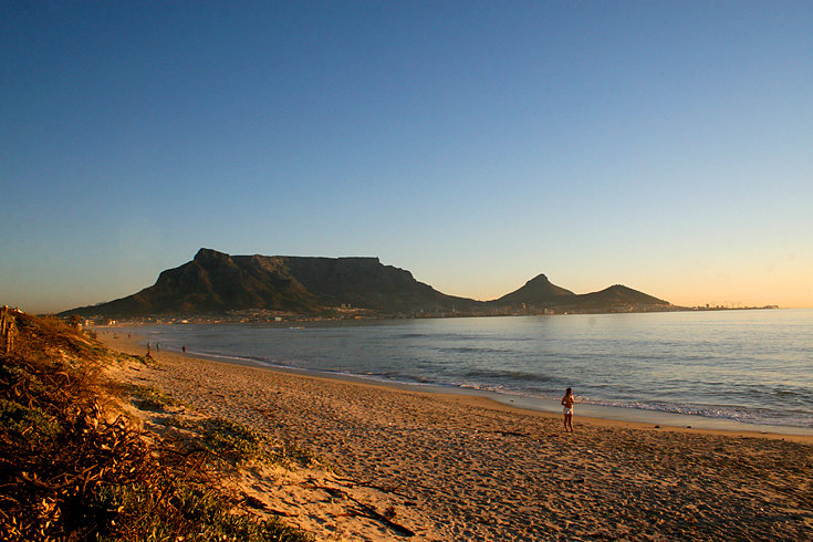 2009/10/strcdn-02-tafelberg-kapstadt-maxsize-735-490