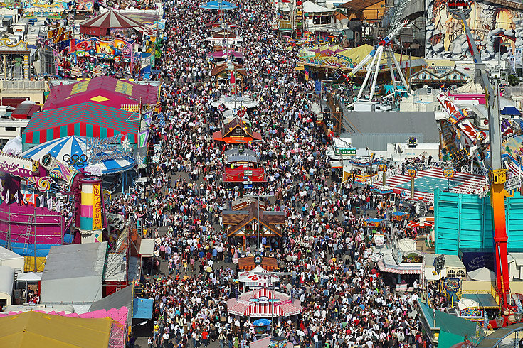 2009/10/strcdn-wiesn-4-maxsize-735-490