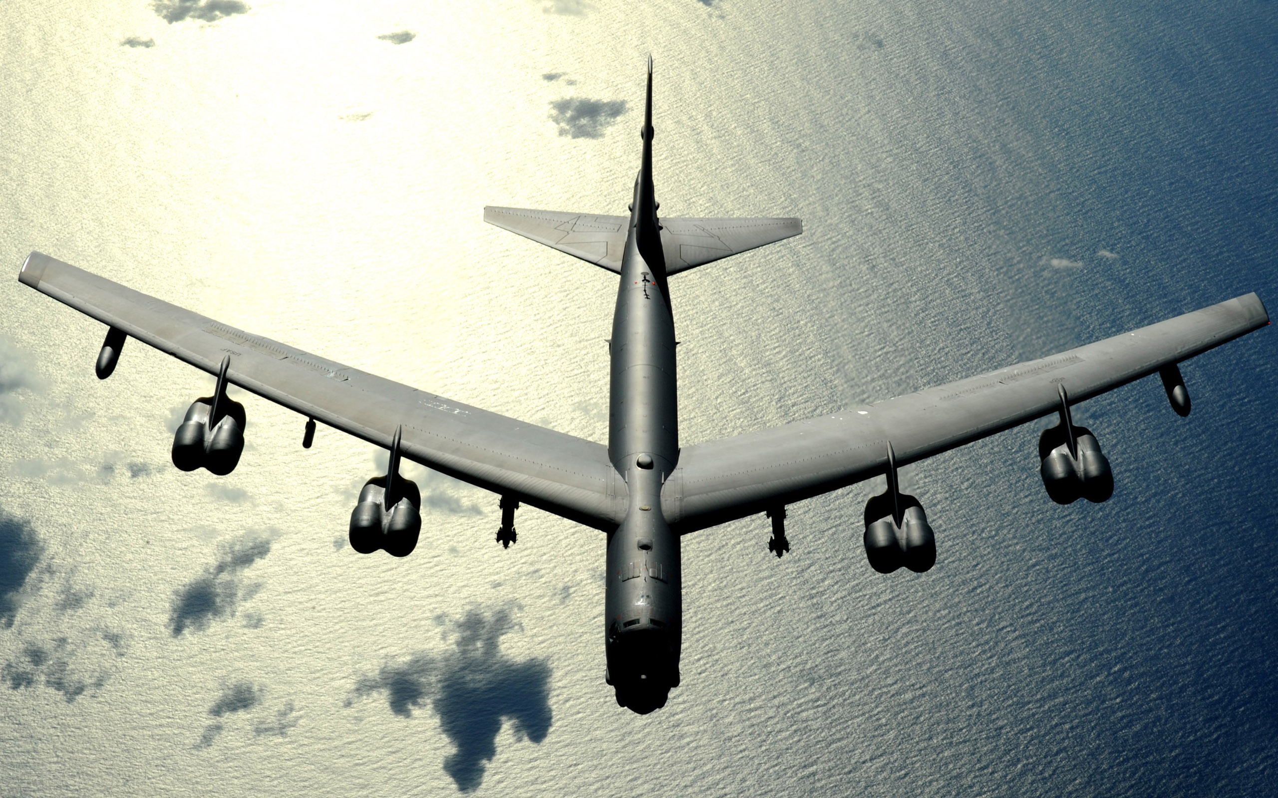 2010/09/wallpapers10-b-52-stratofortress