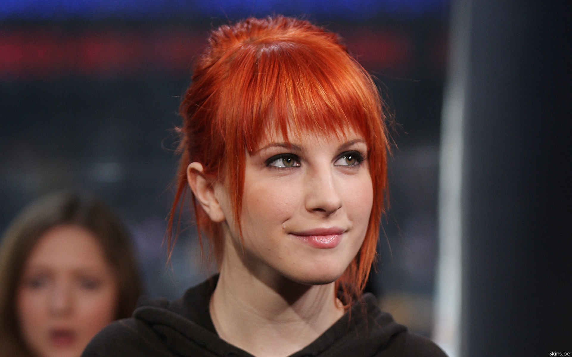 2010/10/hayley-williams-1920x1200-35694