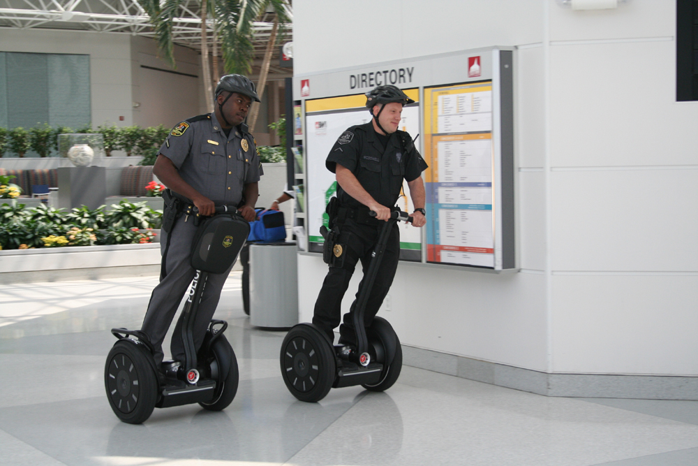 2011/01/wwh-bremen-segway-i2police-twoofficers-med