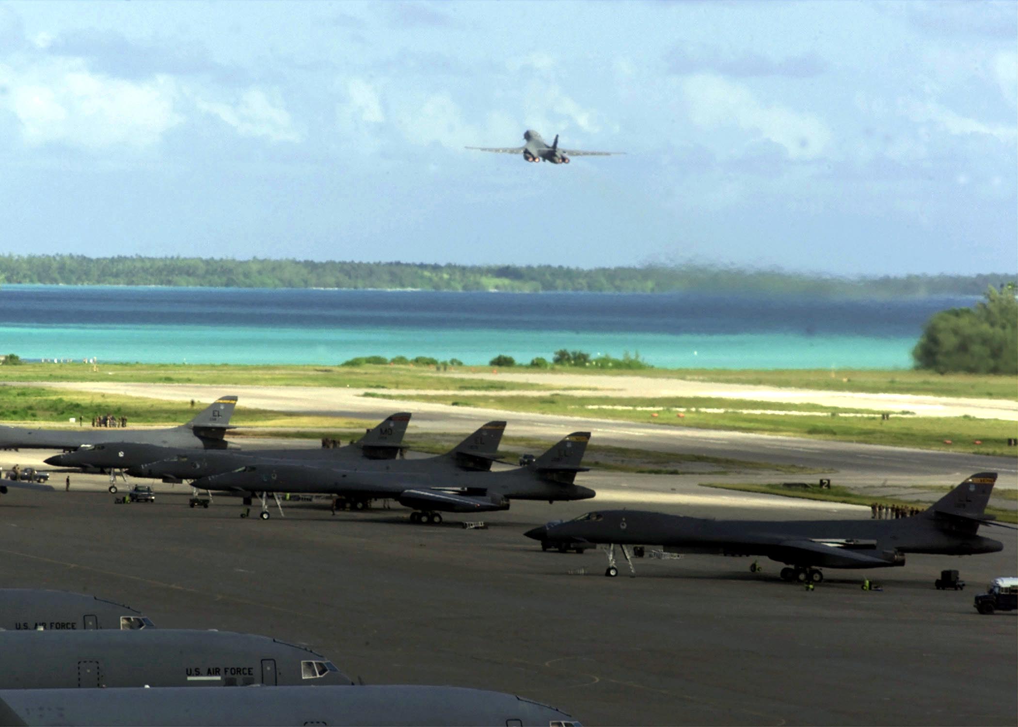 2012/03/b-1-bombers-on-diego-garcia