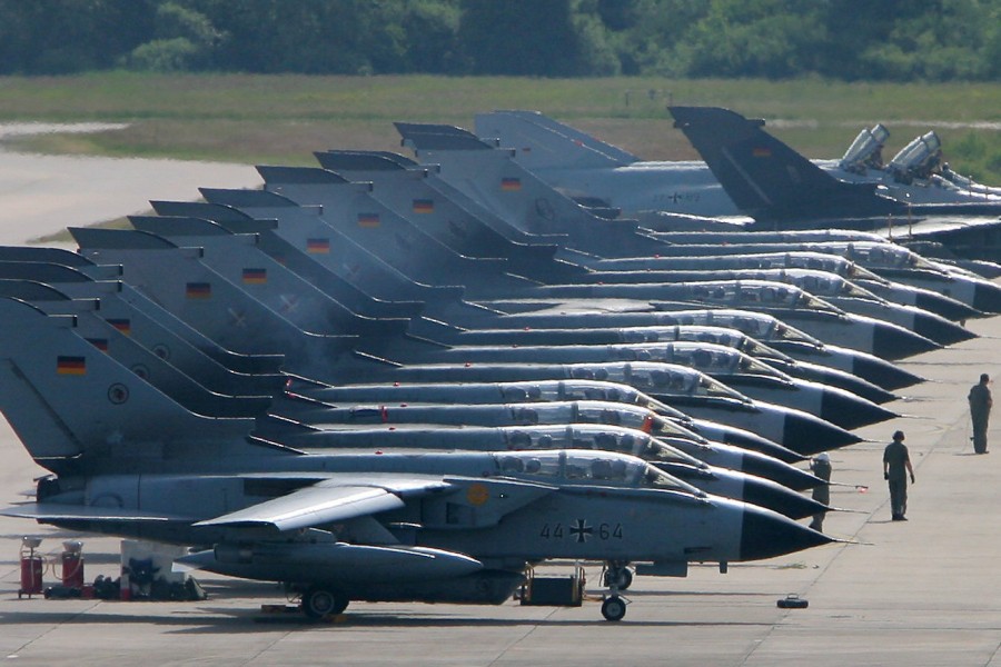 2012/09/fliegerhorst-laage-tornados