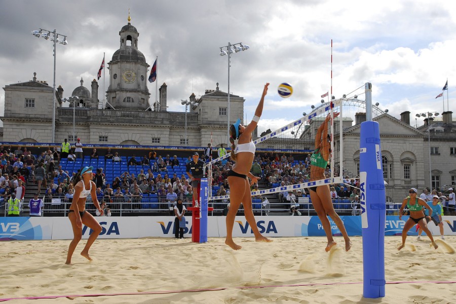 2012/09/visa-fivb-beach-volleyball-internationallondon-olympia-2012