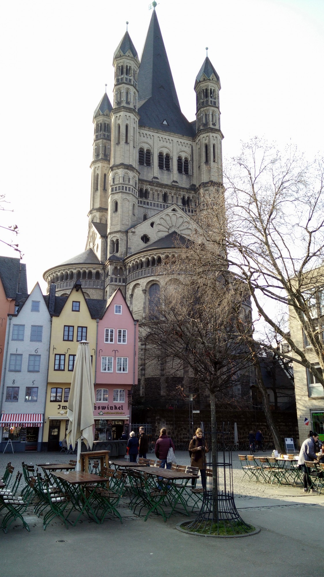 2022/02/old-town-of-cologne-germany-10