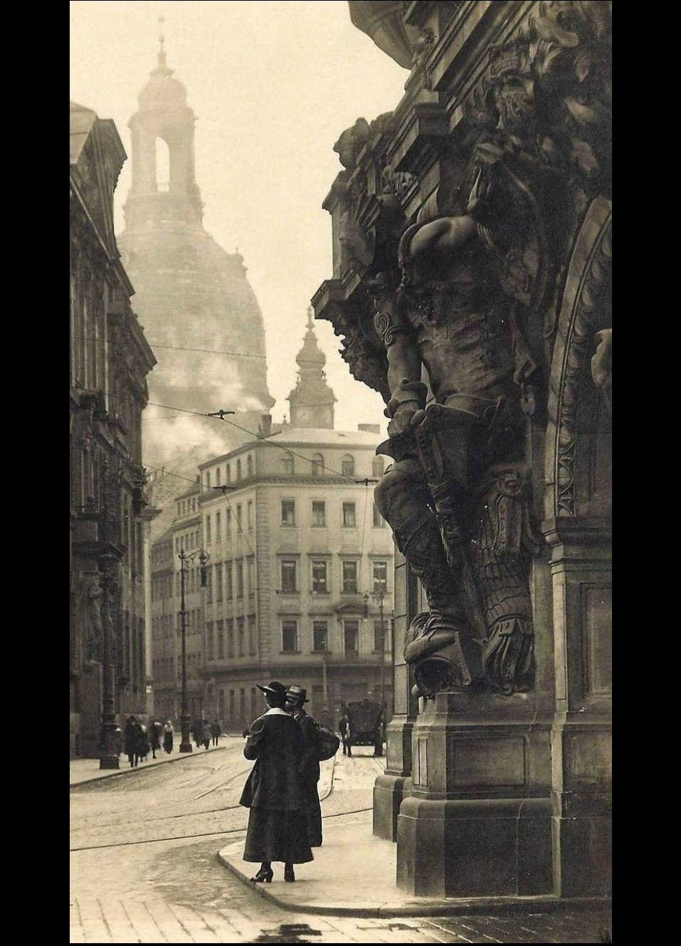 2022/03/dresden-1900-germany