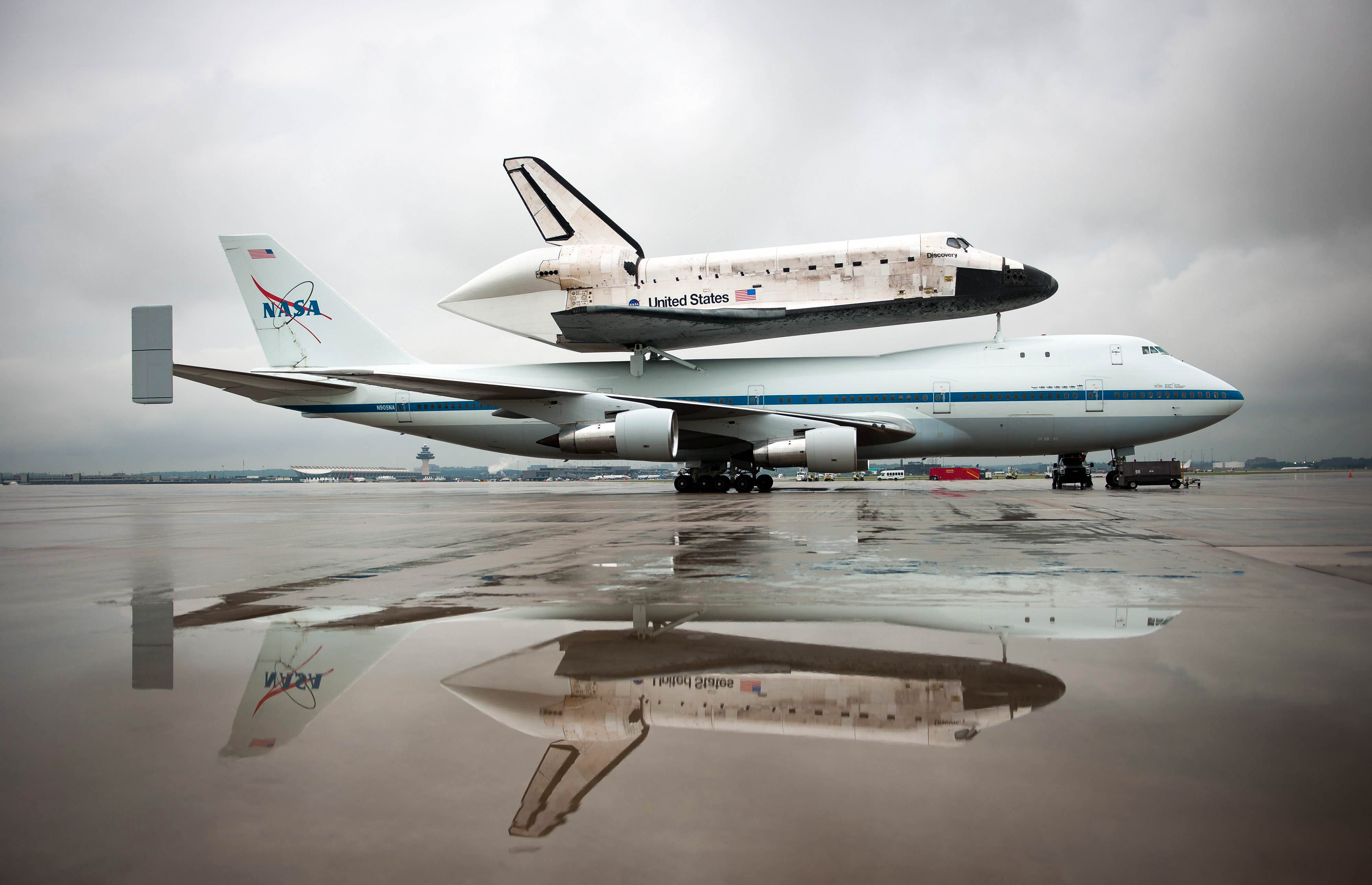 2022/03/space-shuttle-discovery-2