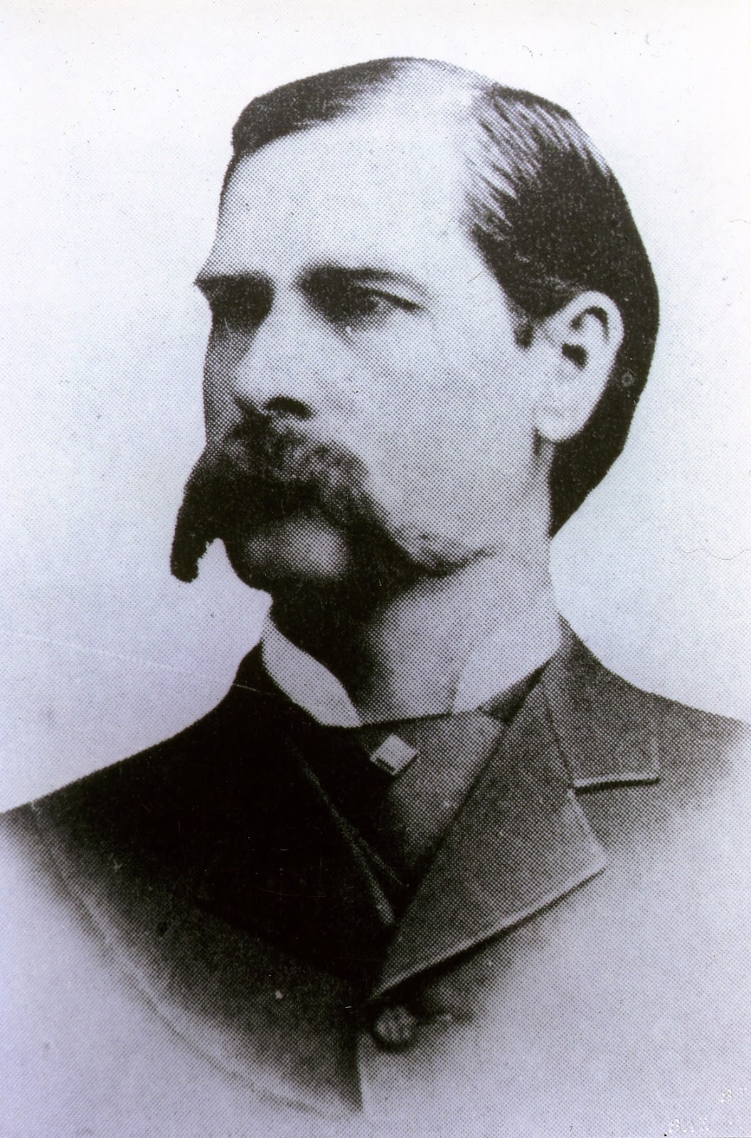 2022/07/04-wyatt-earp-in-1887