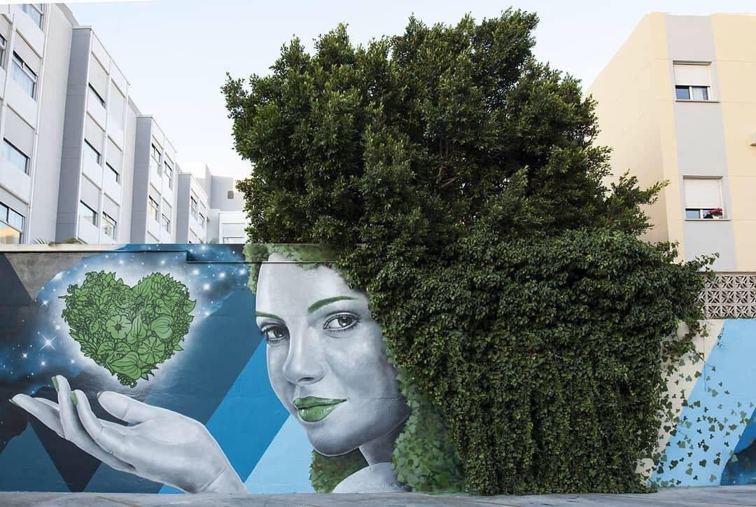 2024/07/street-art-by-sfhir-in-m-c3-a1laga-spain