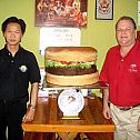 2009/05/world-biggest-burger