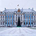 2021/09/79963713-catherine-the-great-s-palace-in-the-saint-petersburg-suburb-of-pushkin-winter-scenery