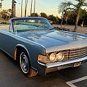 2022/02/1965-lincoln-continental-1608302500839d326e6a0db2a1