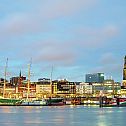 2022/02/hamburg-skyline-along-elbe-river-at-night-hamburg-germany-cavan-images