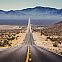 2022/02/endlose-stra-c3-9fe-im-death-valley-istock-672064268