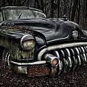 2022/03/vintage-car-abandoned-4