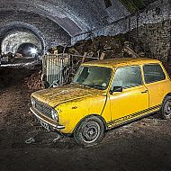 2022/03/explore-the-mysterious-cemetery-of-abandoned-cars-in-the-depths-of-liverpool-1-8