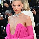 2022/05/elsa-hosk-in-cannes-20220525-7