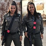 2022/05/sexy-israeli-soldiers-32