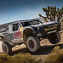 2022/09/bryce-menzies-wins-vegas-to-reno-frist-to-win-in-awd-trophy-truck-2019-08-20-03-49-52-960005