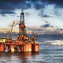 2022/11/19-01-08-offshore-drilling-rig-gettyimages-901140746