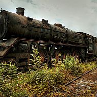 2023/08/153545-train-steam-locomotive