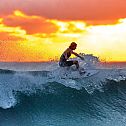 2023/11/surfer-wave-sunset-the-indian-ocean-390051